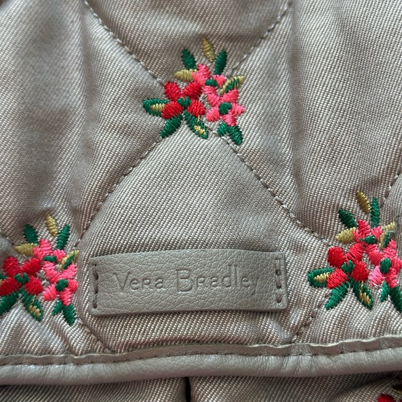 Carson Shoulder Bag In Grey Denim With Embroidered Flowers - Picture 11 of 11